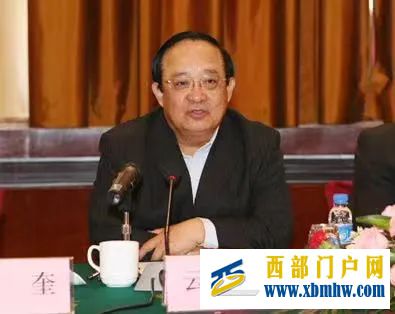 72歲“老虎”被終身監(jiān)禁!內(nèi)蒙古“四虎”全領(lǐng)刑,兩人斂財(cái)均超4億(圖1) 72歲“老虎”被終身監(jiān)禁!內(nèi)蒙古“四虎”全領(lǐng)刑,兩人斂財(cái)均超4億(圖1)