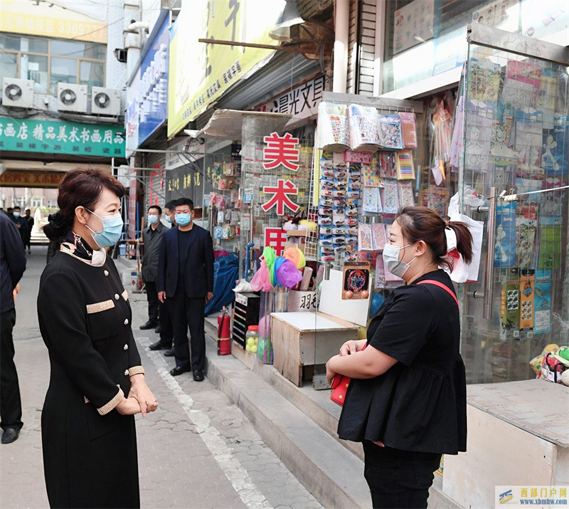 王莉霞：想盡千方百計 拿出硬招實招 讓市場主體活下來、活得好(圖3)