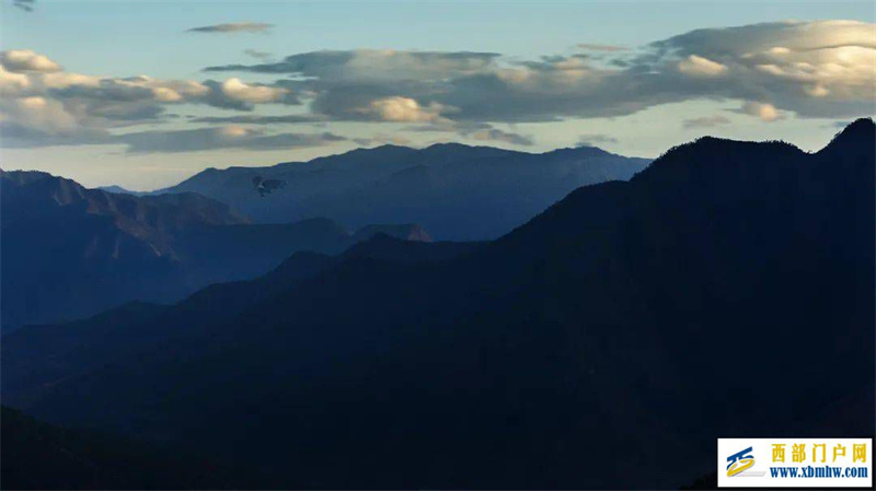 他在涼山，為家鄉立傳(圖1)