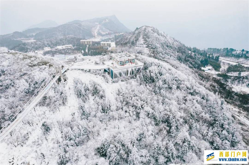 重慶武?。骸霸啤辟p武隆白馬山雪景(圖7)