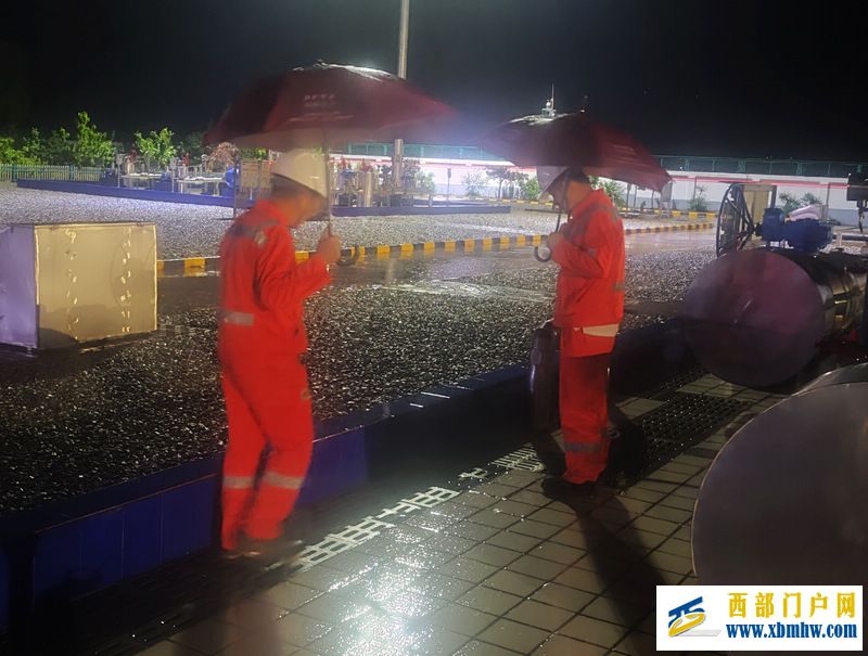 降雨天氣夜間展開排查。.jpg