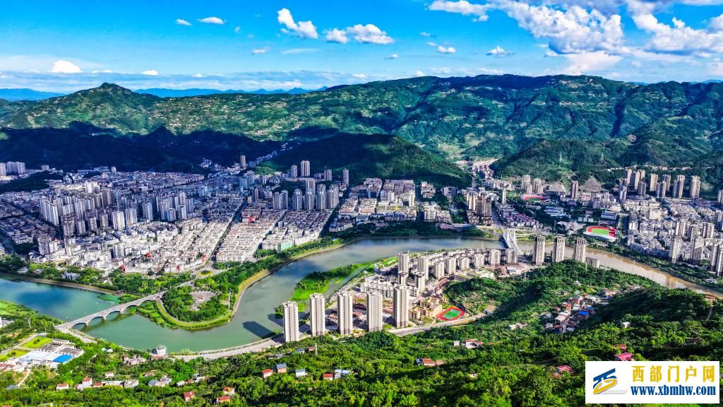 重慶開州：一城山色半城湖(圖1)